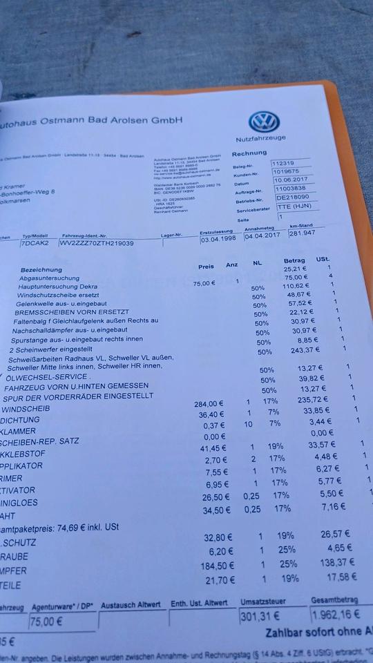 T4 Multivan  2.5 Diesel пробіг: 326712 рік: April 1998 Diesel потужність:102 PS коробка: Manuell ціна: 3499 - Фото 15