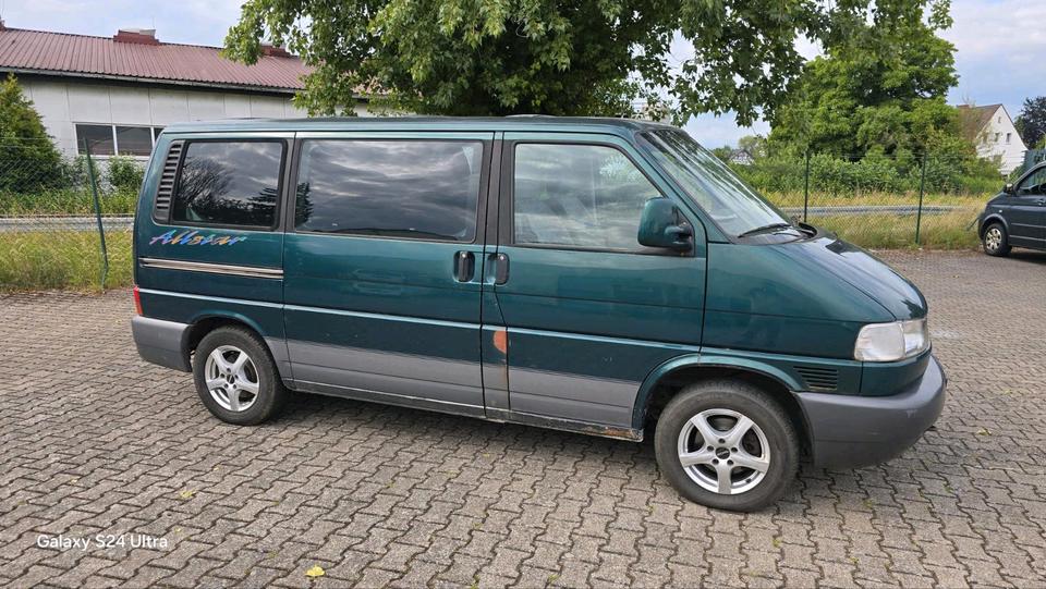 T4 Multivan  2.5 Diesel пробіг: 326712 рік: April 1998 Diesel потужність:102 PS коробка: Manuell ціна: 3499 - Фото 6