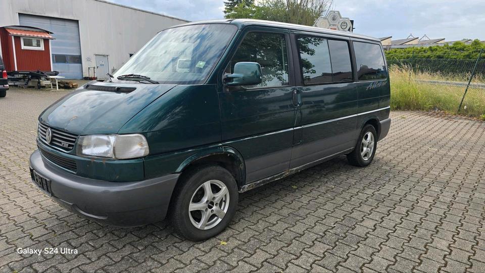 T4 Multivan  2.5 Diesel пробіг: 326712 рік: April 1998 Diesel потужність:102 PS коробка: Manuell ціна: 3499 - Фото 7