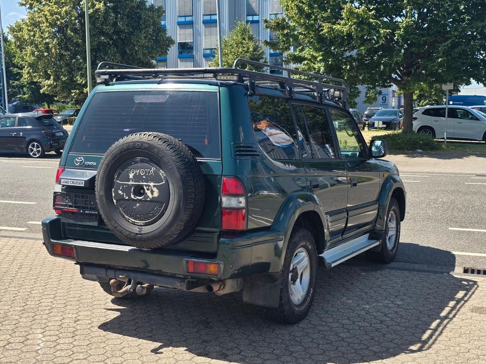 Придбати надійний джип для ЗСУ Toyota Land Cruiser 3.4 LPG Gasanlage 4x4 пробіг: 352000 рік: Juni 2001 Benzin потужність:178 PS коробка: Automatik ціна: 6000 - Фото 6