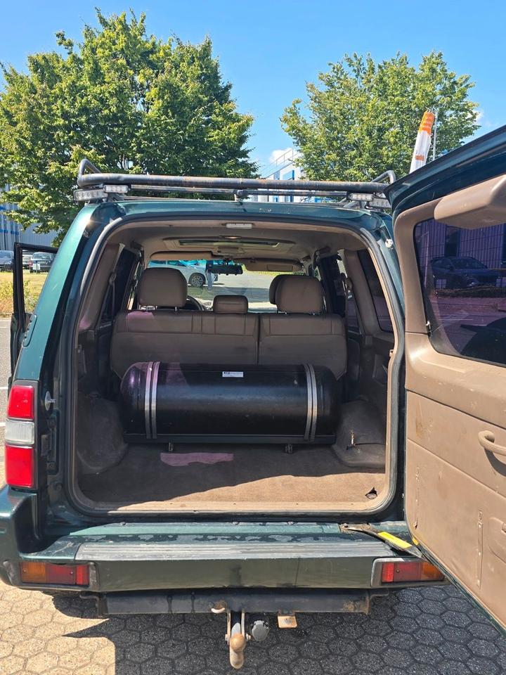 Придбати надійний джип для ЗСУ Toyota Land Cruiser 3.4 LPG Gasanlage 4x4 пробіг: 352000 рік: Juni 2001 Benzin потужність:178 PS коробка: Automatik ціна: 6000 - Фото 8