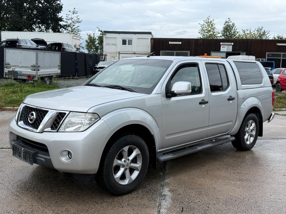 Nissan Navara Pickup Double Cab SE 4X4 пробіг: 340000 рік: August 2011 Diesel потужність:190 PS коробка: Automatik ціна: 5690 - Фото 0