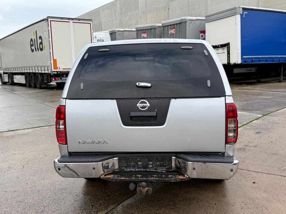 Nissan Navara Pickup Double Cab SE 4X4 пробіг: 340000 рік: August 2011 Diesel потужність:190 PS коробка: Automatik ціна: 5690 - Фото 5