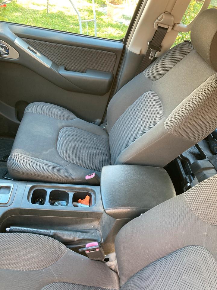 Nissan Navara D40 4x4 Diesel 171Ps Allrad mit Sperre untersetzung пробіг: 311400 рік: Juni 2007 Diesel потужність:171 PS коробка: Automatik ціна: 4999 - Фото 15