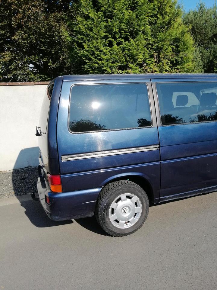 t4 acv tüv 12.2026 2.5 tdi   пробіг: 395000 рік: Juli 1996 Diesel потужність:102 PS коробка: Manuell Van/Bus ціна: 4000 Blau - Фото 7