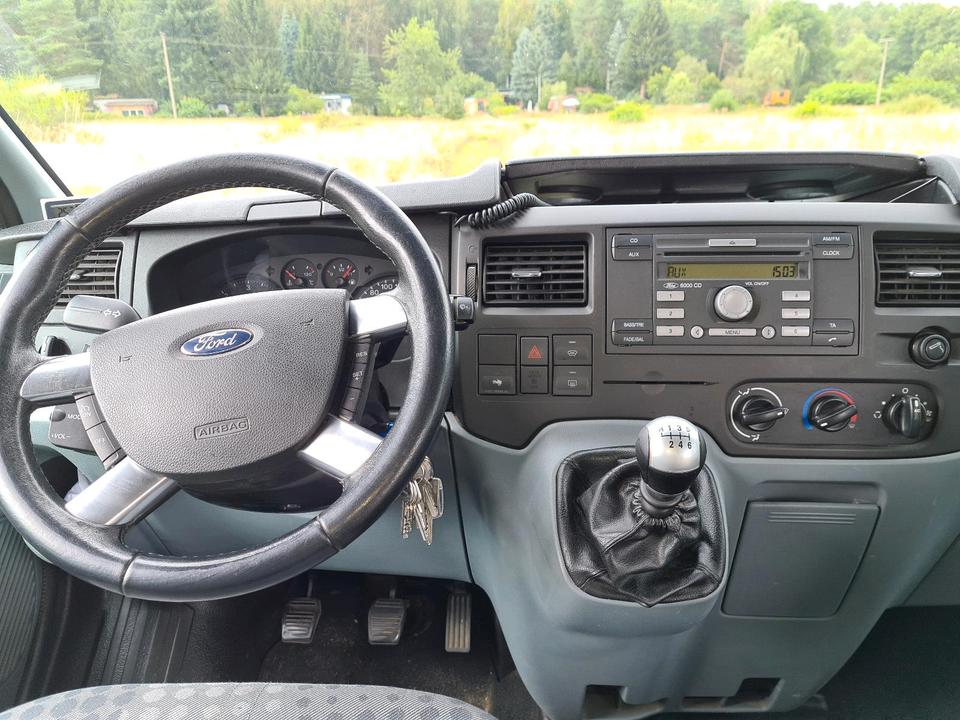 Ford Transit 4x4 пробіг: 269000 рік: Januar 2011 Diesel потужність:140 PS коробка: Manuell ціна: 4500 - Фото 19