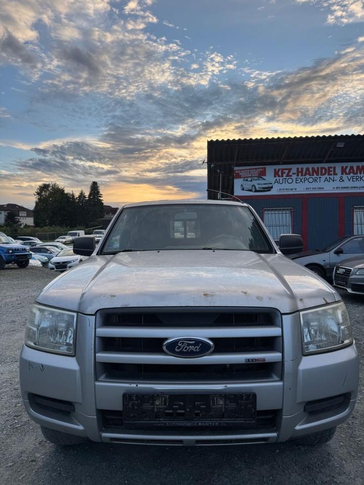 Ford Ranger Einzelkabine 4X4 XL пробіг: 287215 рік: Januar 2008 Diesel потужність:143 PS коробка: Manuell ціна: 4499 - Фото 0