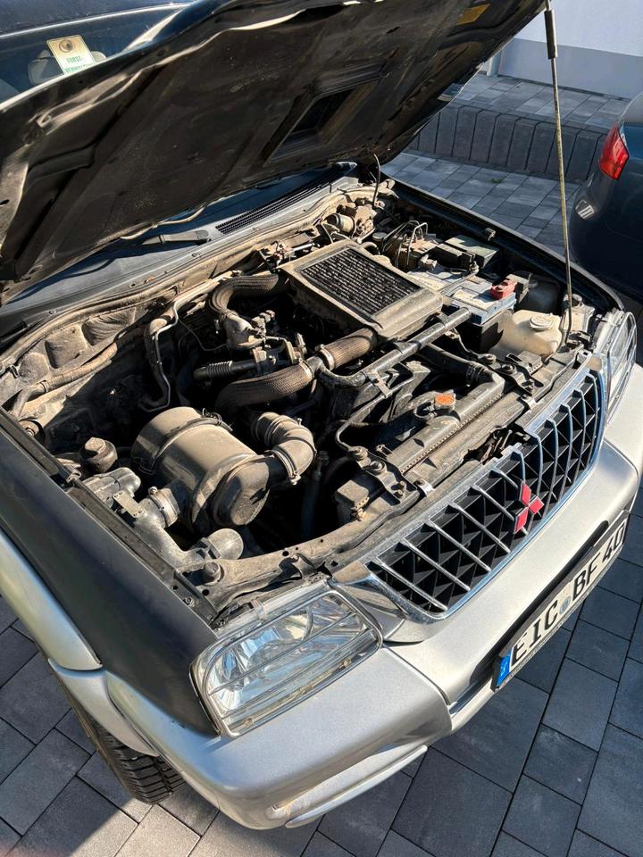 Клсане авто для ЗСУ Mitsubishi L200 пробіг: 177000 рік: April 2003 Diesel потужність:116 PS коробка: Manuell ціна: 4350 - Фото 14