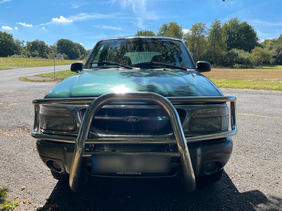 Ford Explorer U2 1999 4x4 пробіг: 175000 рік: Juni 1999 Benzin коробка: Automatik SUV/Geländewagen ціна: 2500 - Фото 2