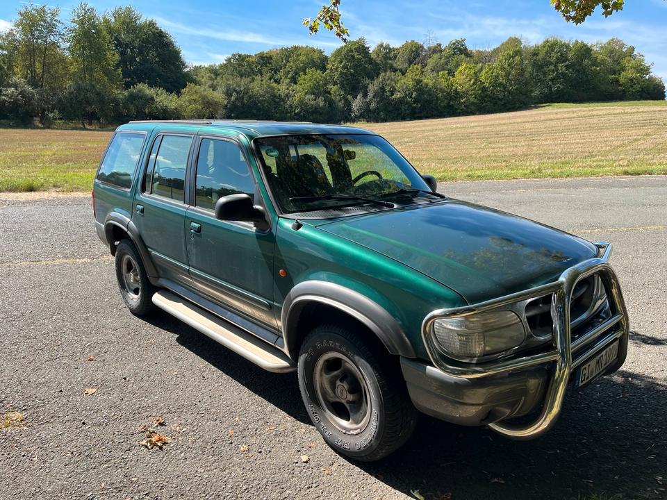 Ford Explorer U2 1999 4x4 пробіг: 175000 рік: Juni 1999 Benzin коробка: Automatik SUV/Geländewagen ціна: 2500 - Фото 3