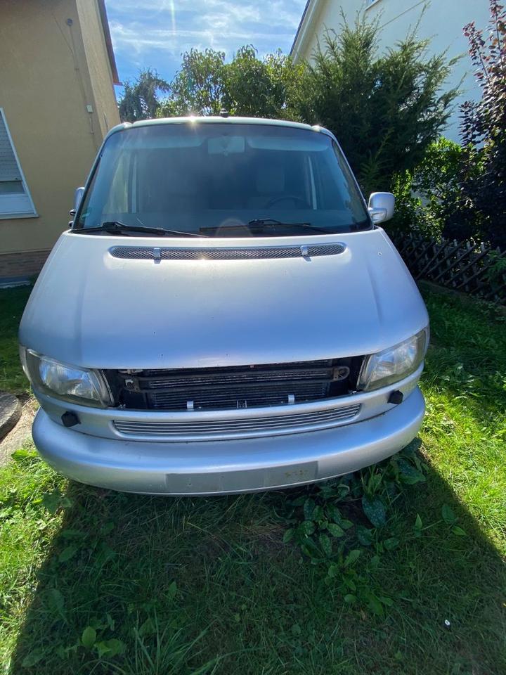 Volkswagen T4 Multivan пробіг: 200000 рік: März 2001 Diesel потужність:151 PS коробка: Manuell ціна: 3500 - Фото 2