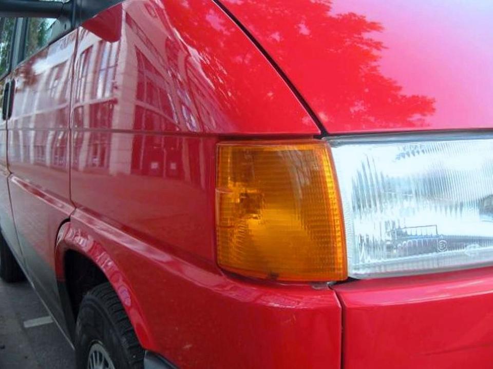 Volkswagen Allstar T4 Multivan 1.9 пробіг: 249123 рік: Oktober 1993 Diesel коробка: Manuell коробка: Manuell ціна: 2890 - Фото 3