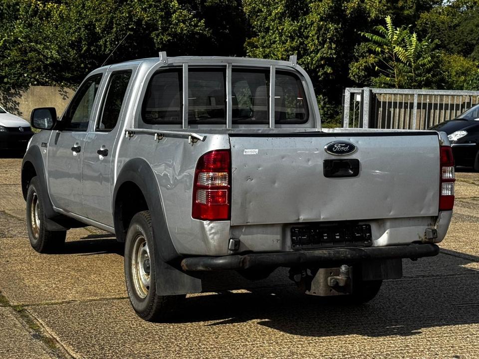 Ford RANGER 2.5 D  пробіг: 260000 рік: Oktober 2008 Diesel потужність:143 PS коробка: Manuell ціна: 4999 - Фото 3