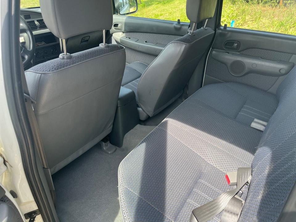 Ford Ranger Doppelkabine 4X4 XL пробіг: 289000 рік: März 2004 Diesel потужність:109 PS коробка: Manuell ціна: 4900 - Фото 11