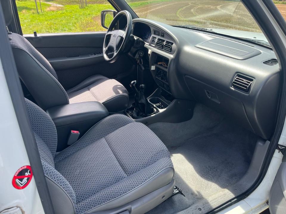 Ford Ranger Doppelkabine 4X4 XL пробіг: 289000 рік: März 2004 Diesel потужність:109 PS коробка: Manuell ціна: 4900 - Фото 7