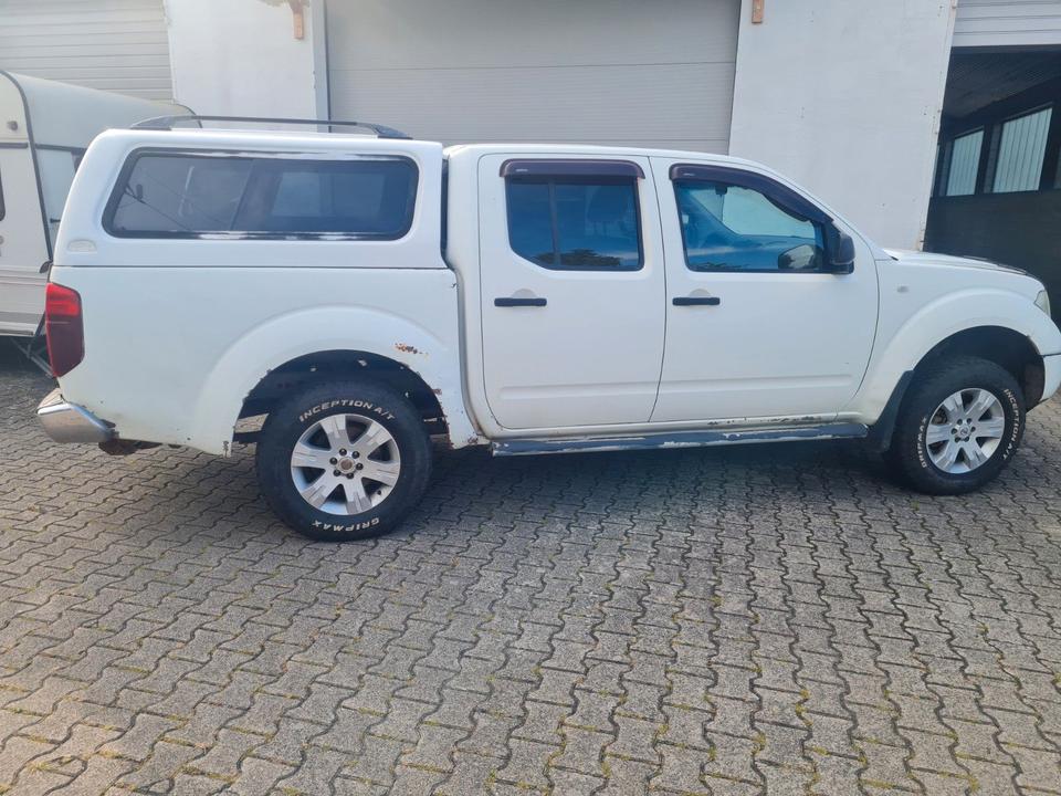 Nissan Navara Pickup KingCab Business 4X4 пробіг: 274000 рік: Januar 2010 Diesel потужність:171 PS коробка: Manuell ціна: 5000 - Фото 1