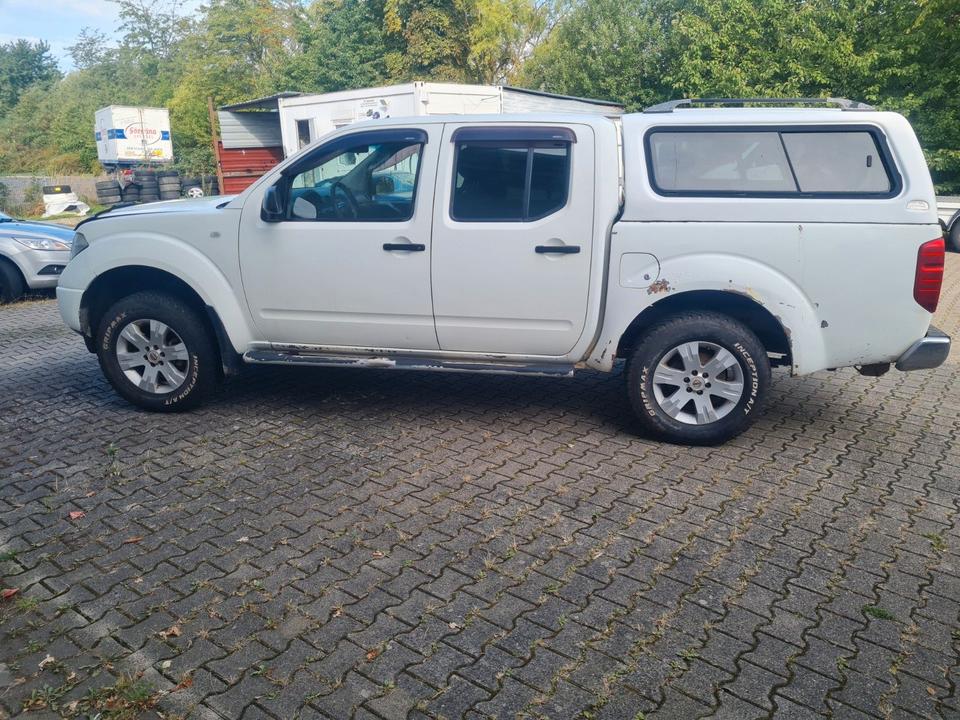 Nissan Navara Pickup KingCab Business 4X4 пробіг: 274000 рік: Januar 2010 Diesel потужність:171 PS коробка: Manuell ціна: 5000 - Фото 2