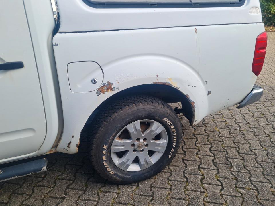 Nissan Navara Pickup KingCab Business 4X4 пробіг: 274000 рік: Januar 2010 Diesel потужність:171 PS коробка: Manuell ціна: 5000 - Фото 3