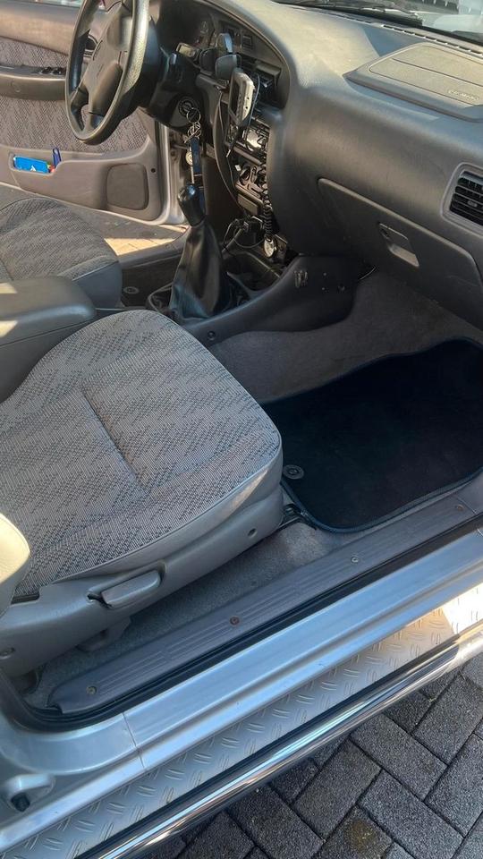 Ford Ranger 2.5 TD XLT Doppelkabine 4x4 пробіг: 164687 рік: Mai 2002 Diesel потужність:109 PS ціна: 4400 - Фото 11