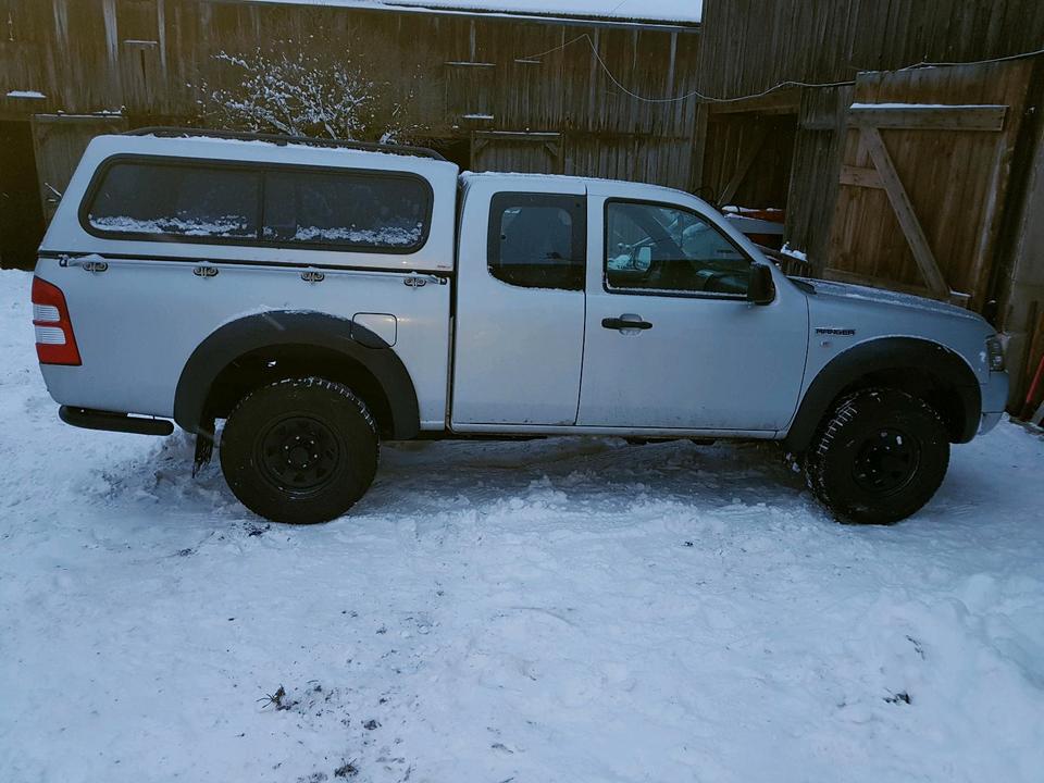 Ford Ranger  пробіг: 226000 рік: August 2007 Diesel потужність:143 PS коробка: Manuell ціна: 4500 - Фото 10