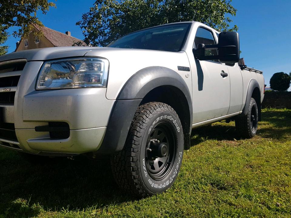 Ford Ranger  пробіг: 226000 рік: August 2007 Diesel потужність:143 PS коробка: Manuell ціна: 4500 - Фото 2