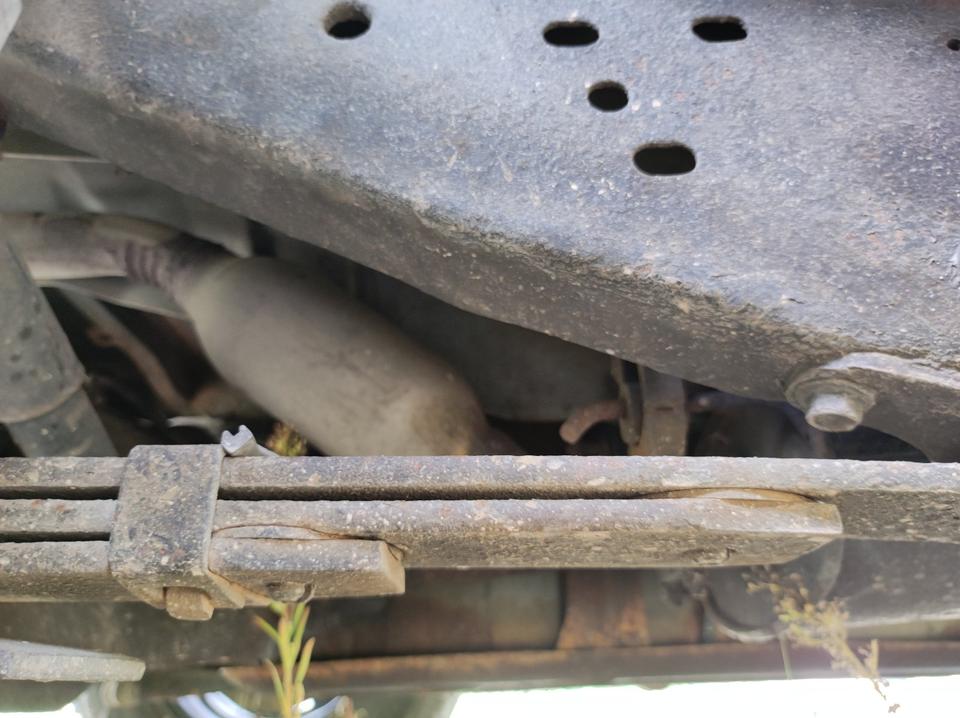 Ford Exolorer  XLT 4x4 Allrad пробіг: 235000 рік: Juli 1998 Benzin потужність:207 PS коробка: Automatik ціна: 3200 - Фото 8