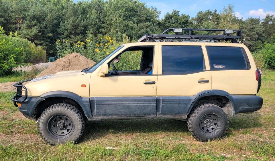 Nissan Terrano II  2,7L TD 4x4 пробіг: 222312 рік: Juni 1998 Diesel потужність:125 PS коробка: Manuell ціна: 4999 - Фото 1