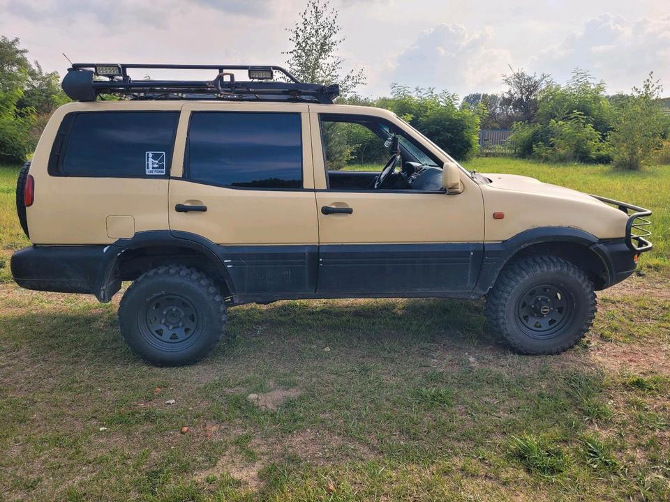 Nissan Terrano II  2,7L TD 4x4 пробіг: 222312 рік: Juni 1998 Diesel потужність:125 PS коробка: Manuell ціна: 4999 - Фото 3