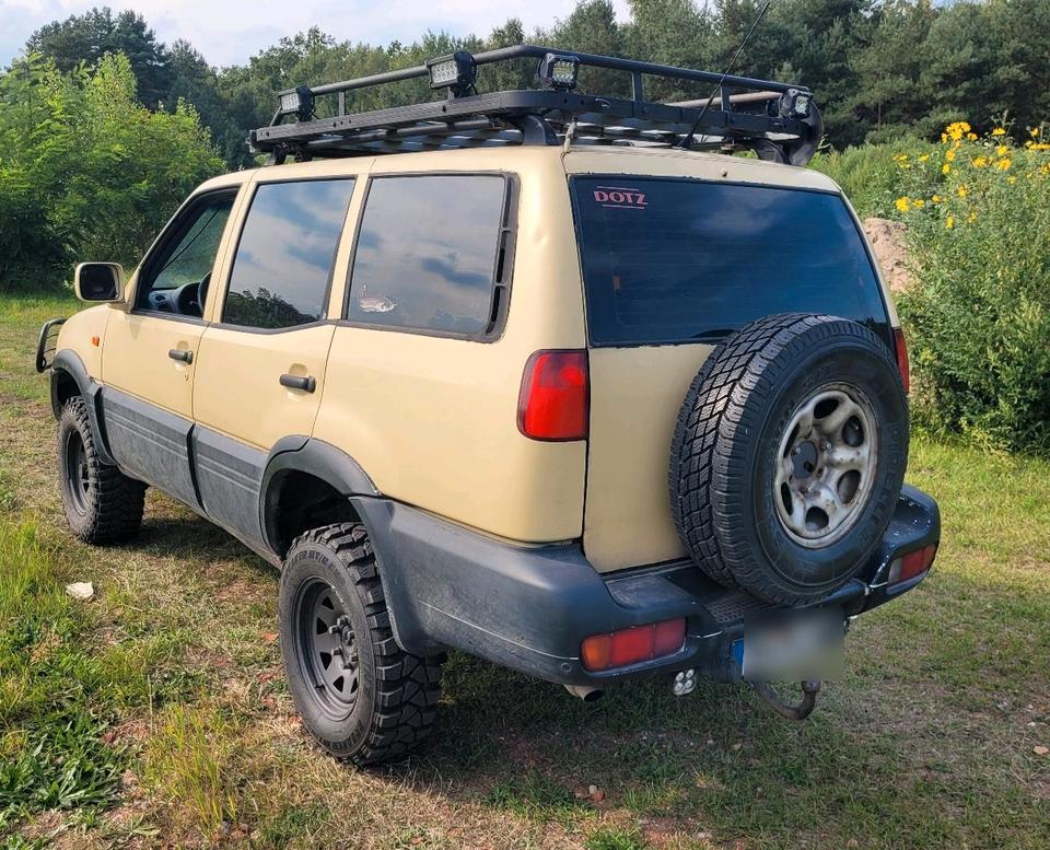 Nissan Terrano II  2,7L TD 4x4 пробіг: 222312 рік: Juni 1998 Diesel потужність:125 PS коробка: Manuell ціна: 4999 - Фото 5
