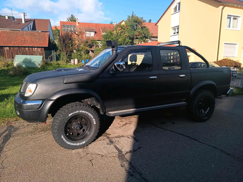 Nissan D22 BJ 2000 LKW 103ps пробіг: 192500 рік: Januar 2000 потужність:103 PS коробка: Manuell ціна: 5700 - Фото 0