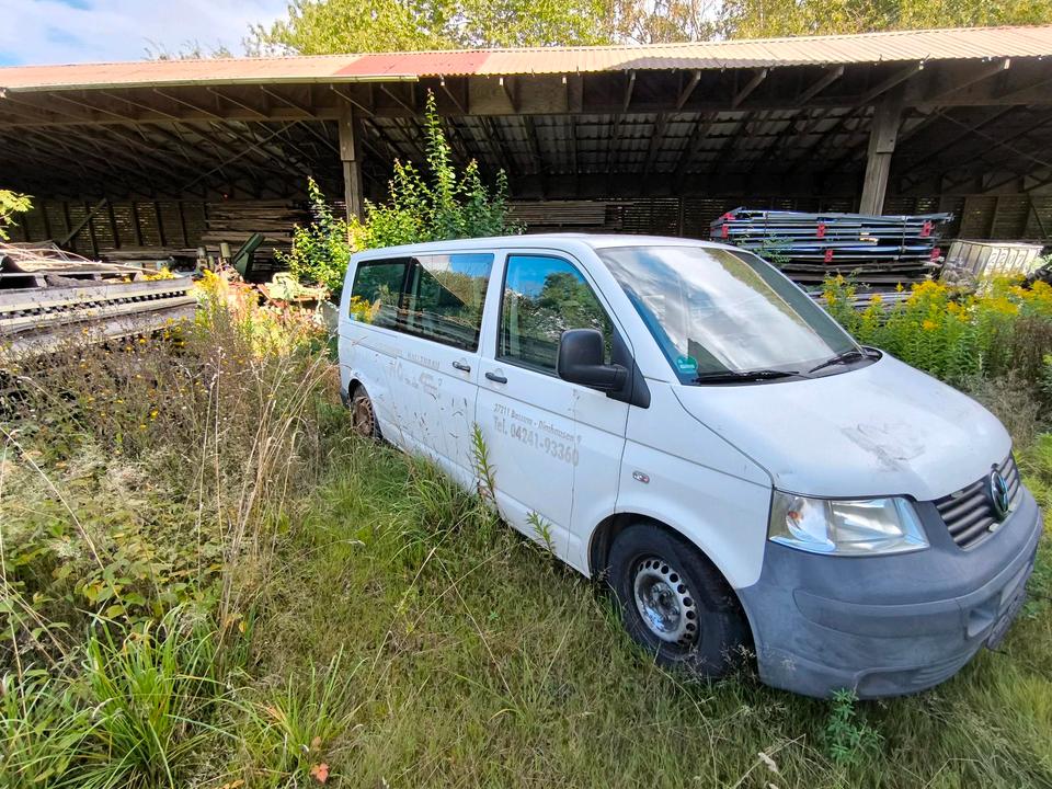 VW T5 Multivan пробіг: 349000 рік: November 2008 Diesel потужність:90 PS коробка: Manuell ціна: 3000 - Фото 1