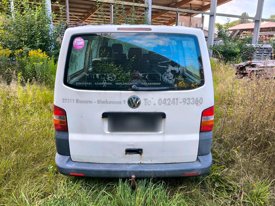 VW T5 Multivan пробіг: 349000 рік: November 2008 Diesel потужність:90 PS коробка: Manuell ціна: 3000 - Фото 3