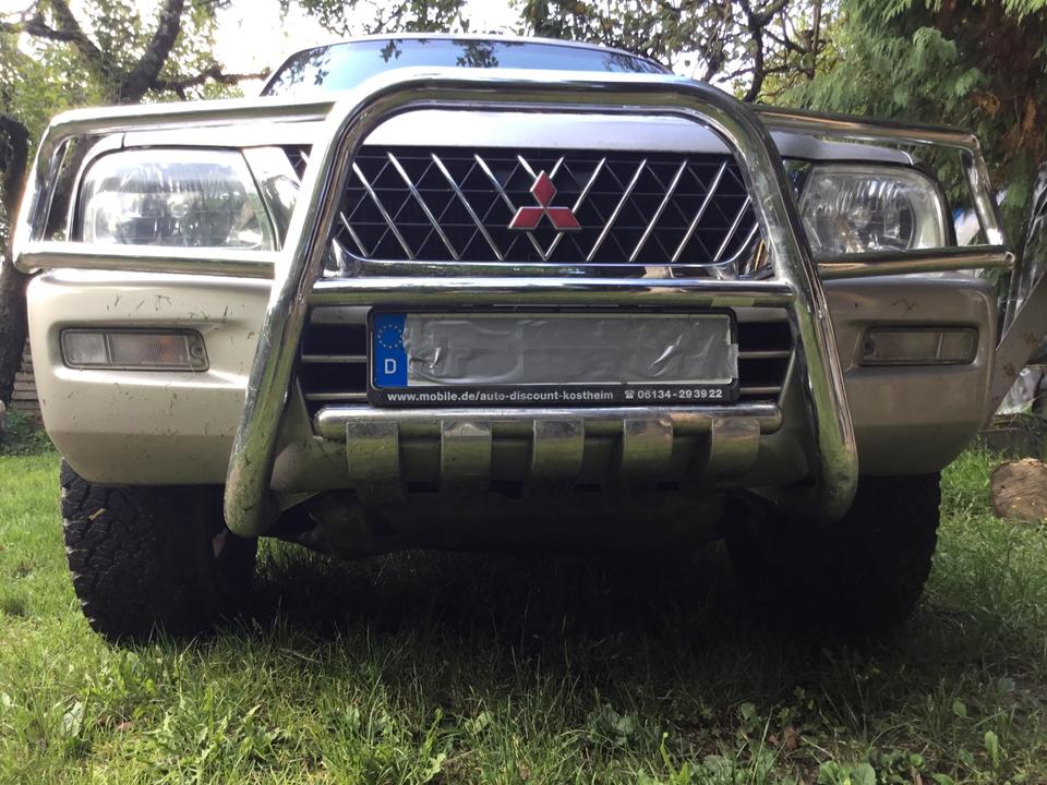 Mitsubishi l200 пробіг: 175430 рік: April 2004 Diesel потужність:116 PS коробка: Manuell ціна: 5500 - Фото 12