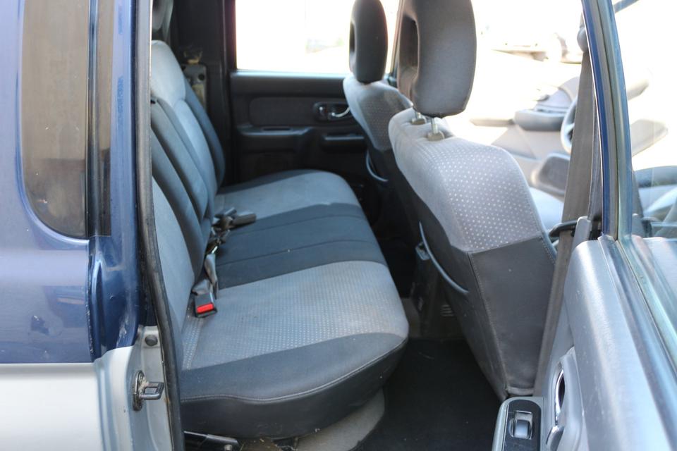 MITSUBISHI L 200 2,5 DIESEL DOPPELKABINE KLIMA AHK OFFROAD пробіг: 204000 рік: Mai 2025 Diesel потужність:116 PS коробка: Manuell ціна: 5500 - Фото 12