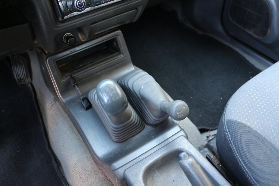 MITSUBISHI L 200 2,5 DIESEL DOPPELKABINE KLIMA AHK OFFROAD пробіг: 204000 рік: Mai 2025 Diesel потужність:116 PS коробка: Manuell ціна: 5500 - Фото 14