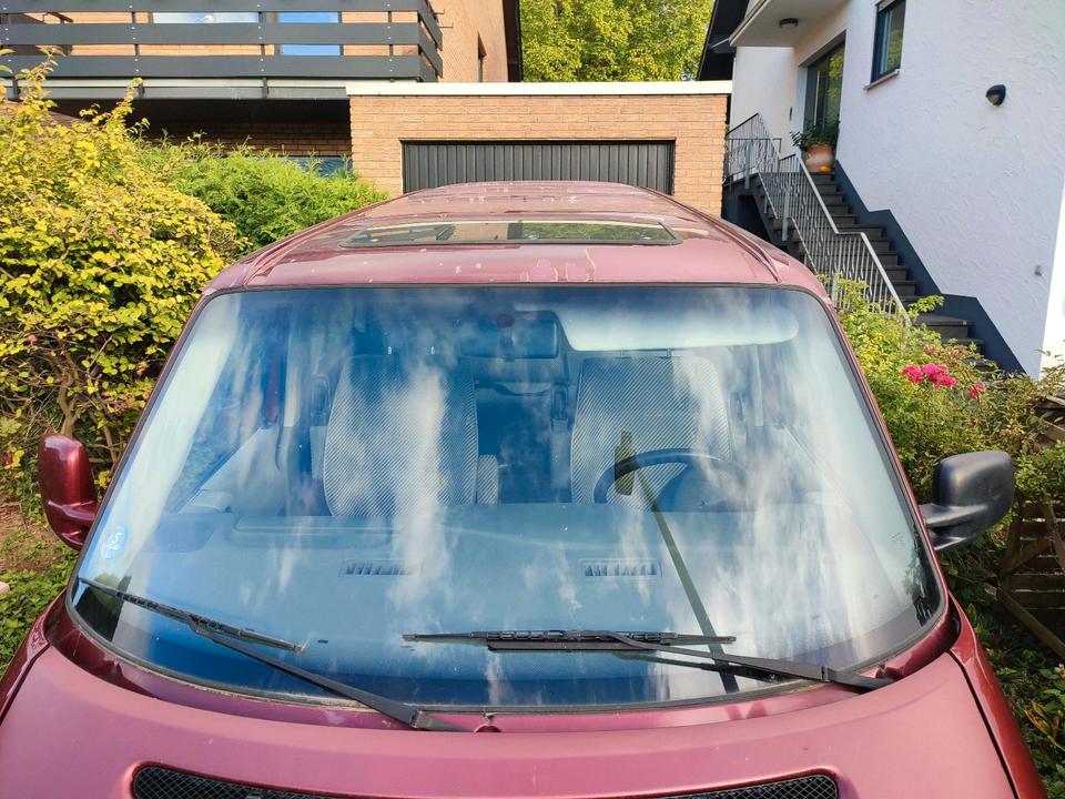 VW T4 Multivan Classic пробіг: 500000 рік: April 1998 Diesel потужність:102 PS коробка: Manuell ціна: 2000 - Фото 14