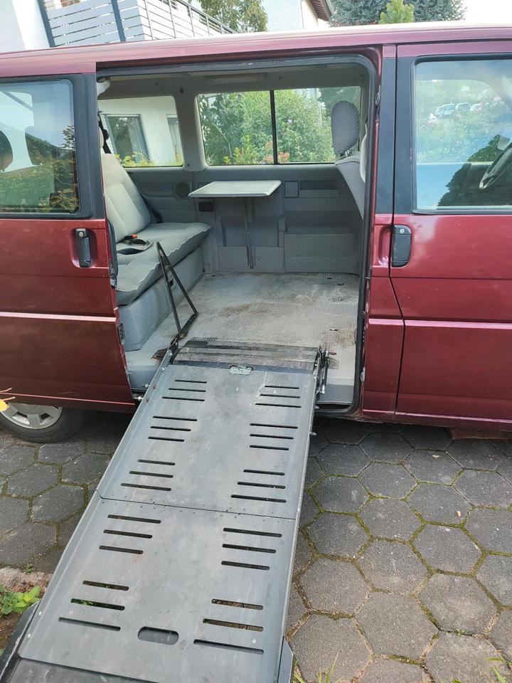 VW T4 Multivan Classic пробіг: 500000 рік: April 1998 Diesel потужність:102 PS коробка: Manuell ціна: 2000 - Фото 5