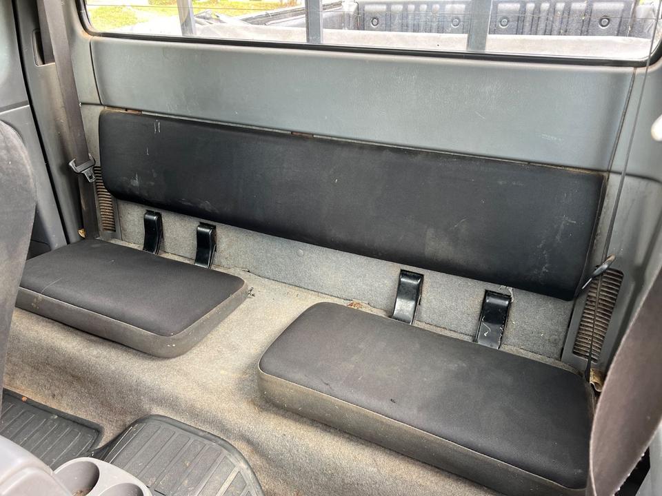 Ford Ranger Einzelkabine 4X4 XL 2.5 TDCI пробіг: 261762 рік: Juni 2008 Diesel потужність:143 PS коробка: Manuell ціна: 3450 - Фото 19