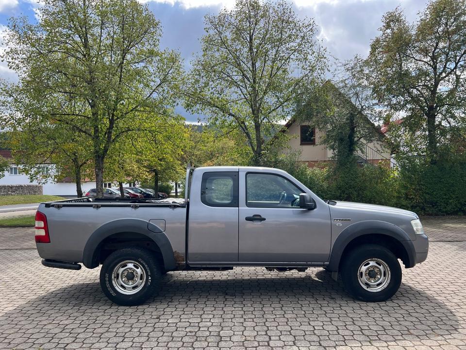 Ford Ranger Einzelkabine 4X4 XL 2.5 TDCI пробіг: 261762 рік: Juni 2008 Diesel потужність:143 PS коробка: Manuell ціна: 3450 - Фото 6
