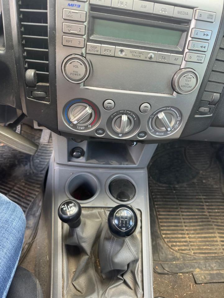 Ford Ranger Einzelkabine 4X4 XL пробіг: 234540 рік: Februar 2009 Diesel потужність:143 PS SUV/Geländewagen ціна: 3999 - Фото 11