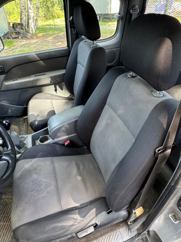 Ford Ranger Einzelkabine 4X4 XL пробіг: 234540 рік: Februar 2009 Diesel потужність:143 PS SUV/Geländewagen ціна: 3999 - Фото 9