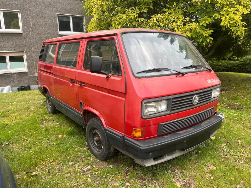 Vw T3 Multivan Magnum пробіг: 175000 рік: September 1988 Diesel потужність:69 PS коробка: Manuell ціна: 2990 - Фото 2