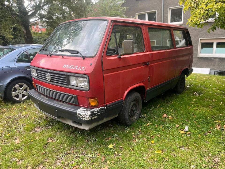 Vw T3 Multivan Magnum пробіг: 175000 рік: September 1988 Diesel потужність:69 PS коробка: Manuell ціна: 2990 - Фото 7