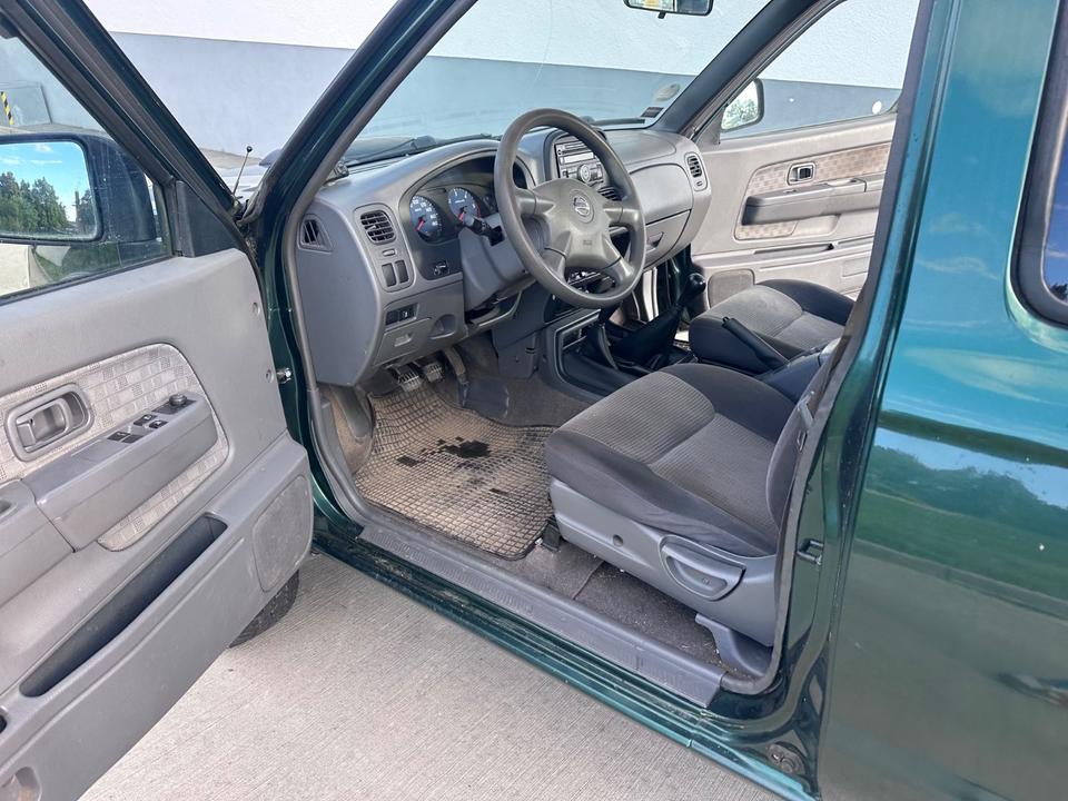 Nissan Navara NP300 Pick-up King Cab 4X4 пробіг: 230000 рік: Juni 2008 Diesel потужність:133 PS коробка: Manuell ціна: 5999 - Фото 16