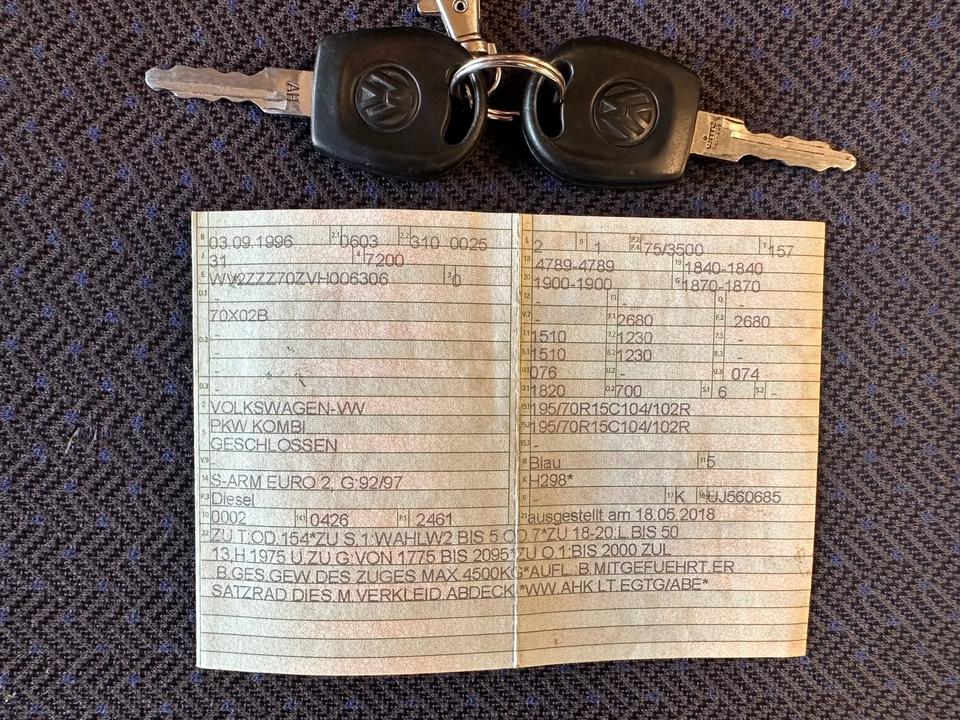 VW T4 Multivan 2.5 TDI пробіг: 603047 рік: März 1996 Diesel потужність:102 PS коробка: Manuell ціна: 2450 - Фото 9