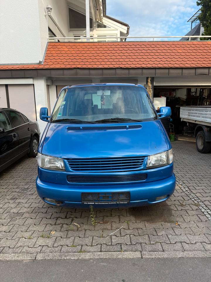 Volkswagen T4 Multivan Bastler пробіг: 435000 рік: September 2000 Diesel потужність:151 PS коробка: Manuell ціна: 3200 - Фото 1