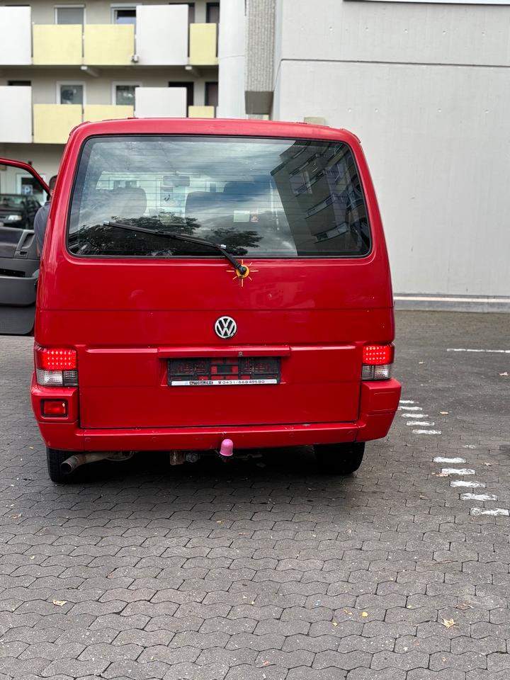 Volkswagen t4 Multivan пробіг: 329198 рік: September 1996 Diesel потужність:80 PS коробка: Manuell ціна: 3200 - Фото 6