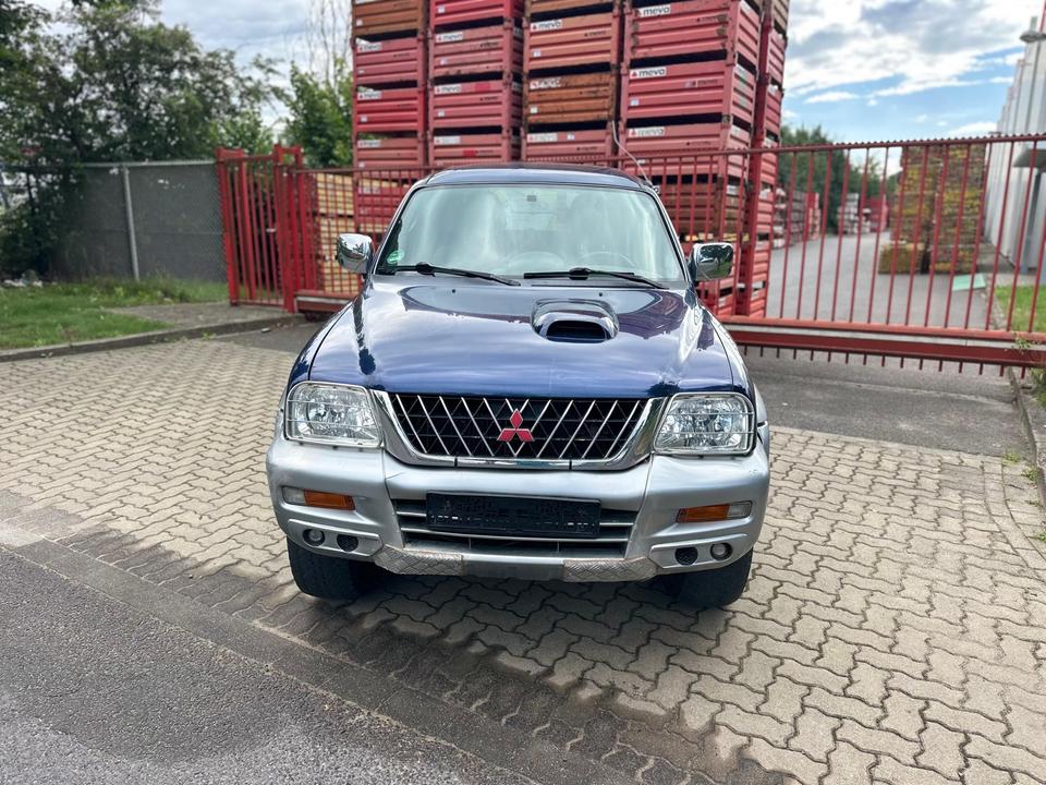 Mitsubishi L200 Magnum  4x4 2,5D пробіг: 360000 рік: September 2003 Diesel ціна: 4999 - Фото 1