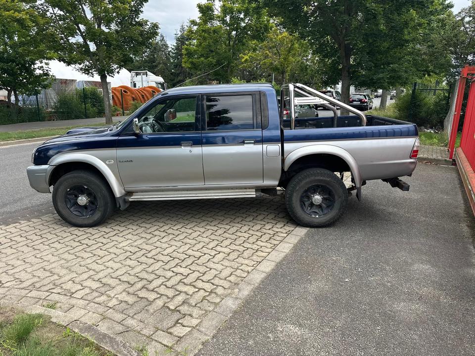 Mitsubishi L200 Magnum  4x4 2,5D пробіг: 360000 рік: September 2003 Diesel ціна: 4999 - Фото 5