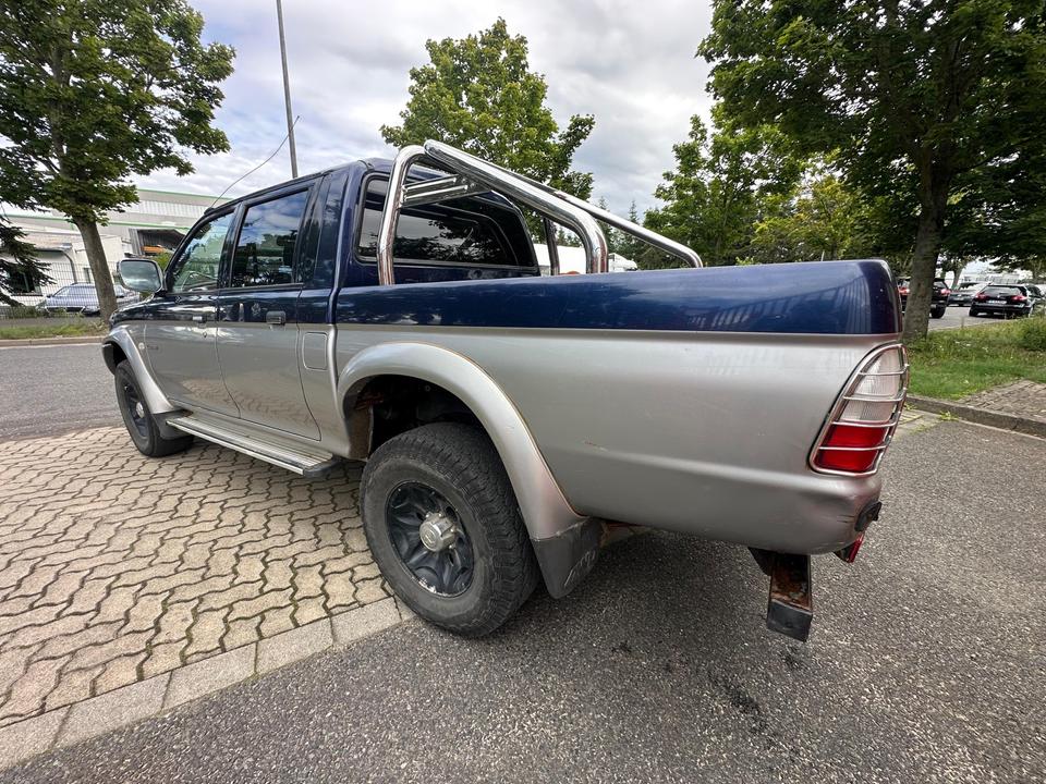 Mitsubishi L200 Magnum  4x4 2,5D пробіг: 360000 рік: September 2003 Diesel ціна: 4999 - Фото 6